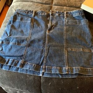 Denim skirt